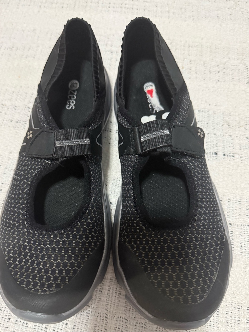 Bzees Black Slip-On Mary Jane Flats with Strap